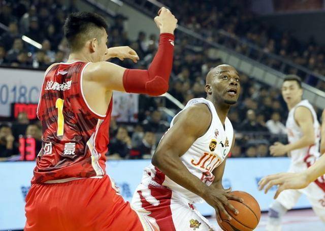 AYX-Karsa爆冷击败法国队，出色防守引爆全场！的简单介绍